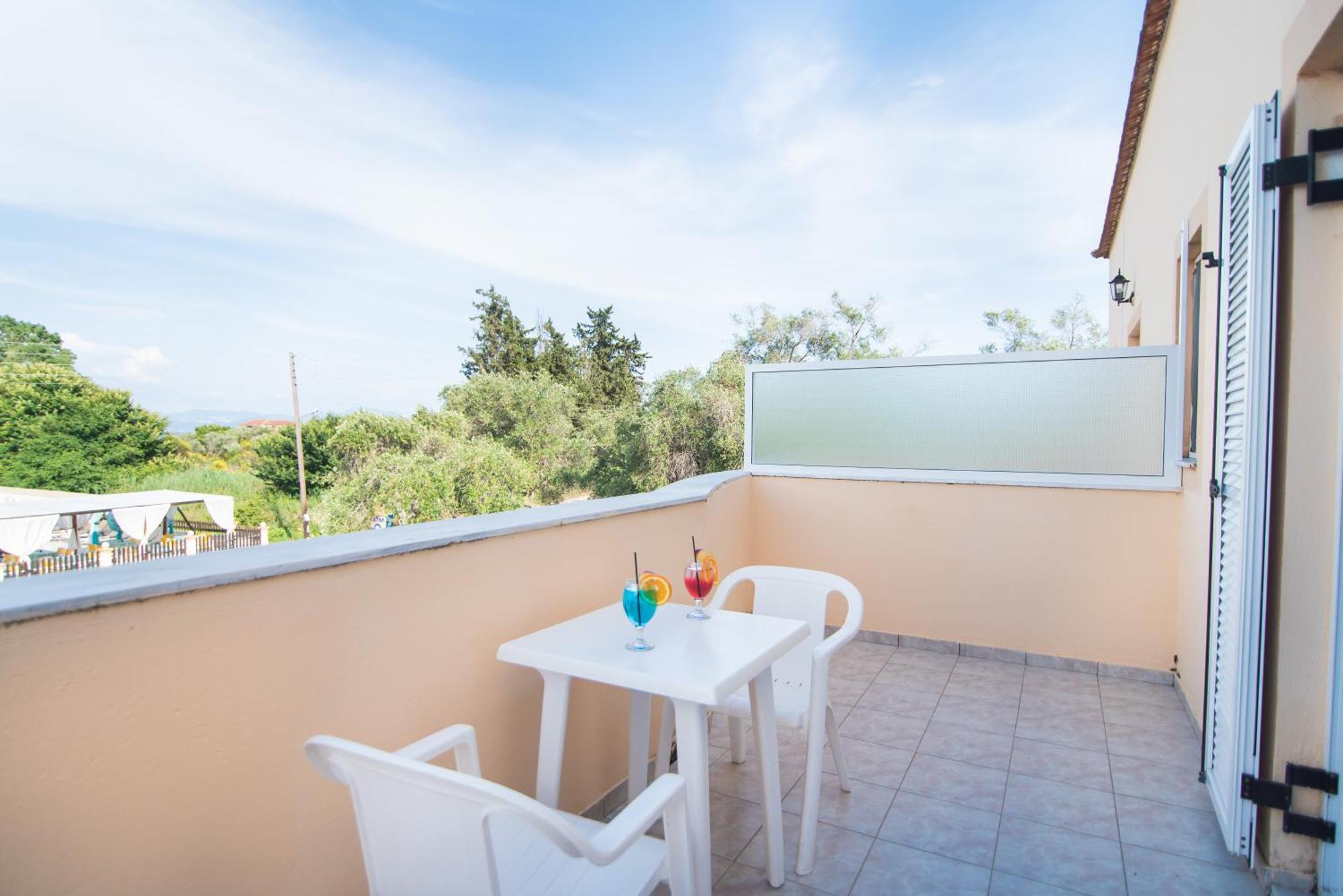 Sandy Beach Complex By Konnect - Annexe Building Kavos Room photo