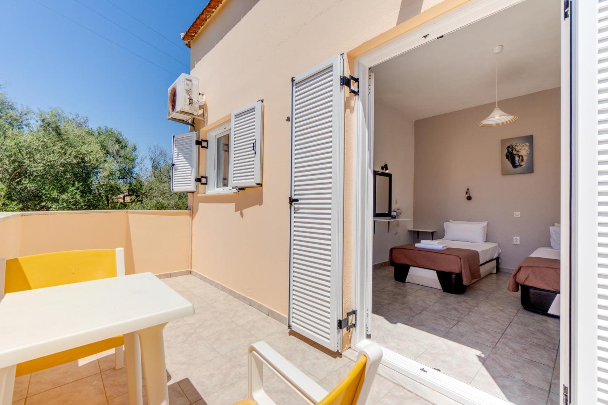 Sandy Beach Complex By Konnect - Annexe Building Kavos Exterior photo