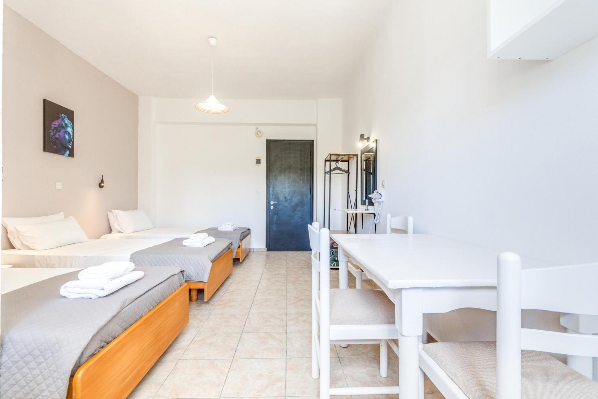Sandy Beach Complex By Konnect - Annexe Building Kavos Room photo
